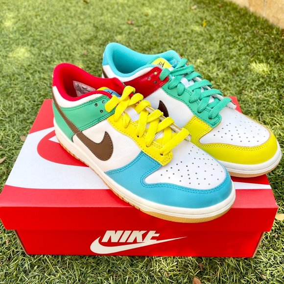 Nike Dunk low shoes - Picture 3 of 4